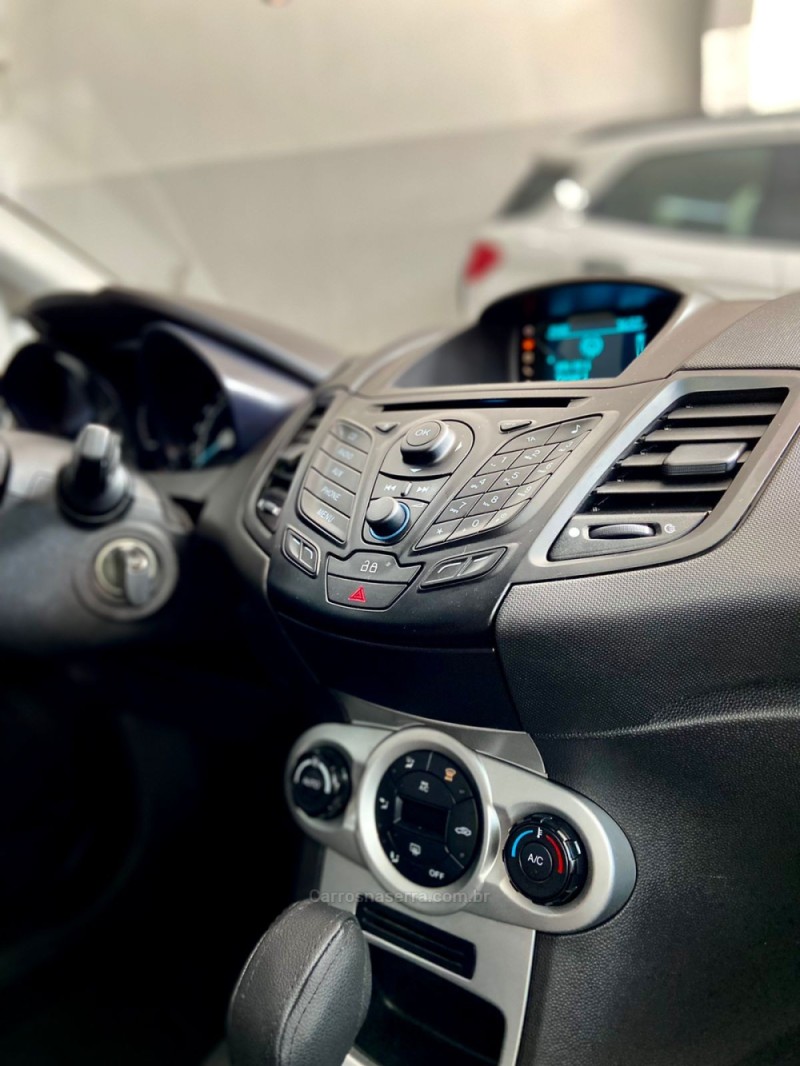 FIESTA 1.6 SE HATCH 16V FLEX 4P AUTOMÁTICO - 2014 - PASSO FUNDO