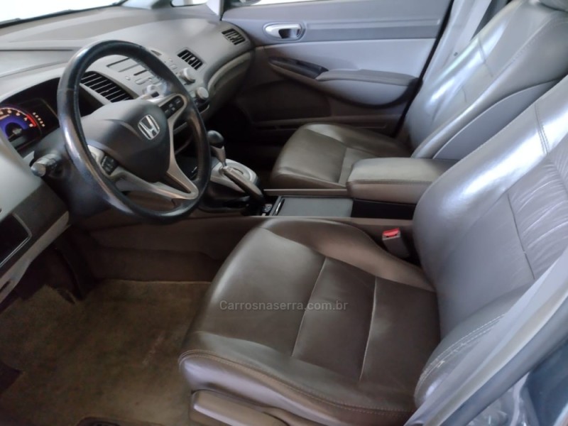 CIVIC 1.8 LXL SE 16V FLEX 4P AUTOMÁTICO - 2011 - SãO SEBASTIãO DO CAí