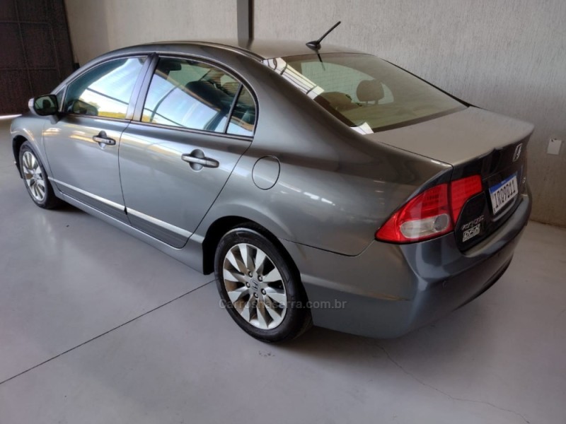 CIVIC 1.8 LXL SE 16V FLEX 4P AUTOMÁTICO - 2011 - SãO SEBASTIãO DO CAí