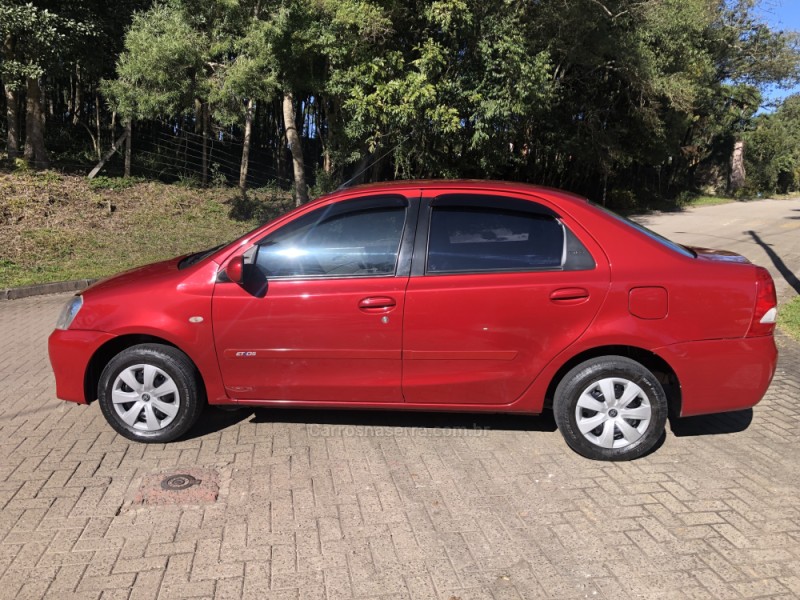 ETIOS 1.5 XS 16V FLEX 4P MANUAL - 2013 - CAXIAS DO SUL