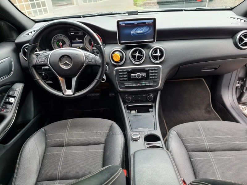 A 200 1.6 TURBO URBAN 16V GASOLINA 4P AUTOMÁTICO - 2014 - BENTO GONçALVES