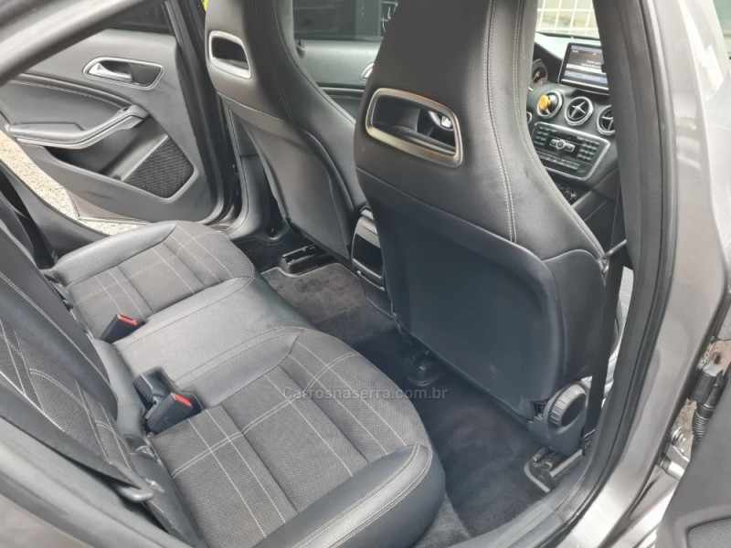 A 200 1.6 TURBO URBAN 16V GASOLINA 4P AUTOMÁTICO - 2014 - BENTO GONçALVES