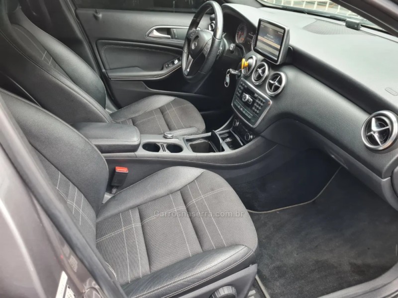 A 200 1.6 TURBO URBAN 16V GASOLINA 4P AUTOMÁTICO - 2014 - BENTO GONçALVES