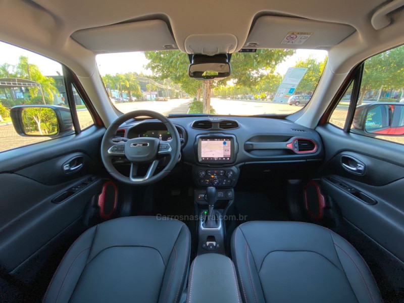 RENEGADE 1.3 TRAILHAWK T270 16V TURBO FLEX 4X4 4P AUTOMÁTICO - 2022 - TAQUARA