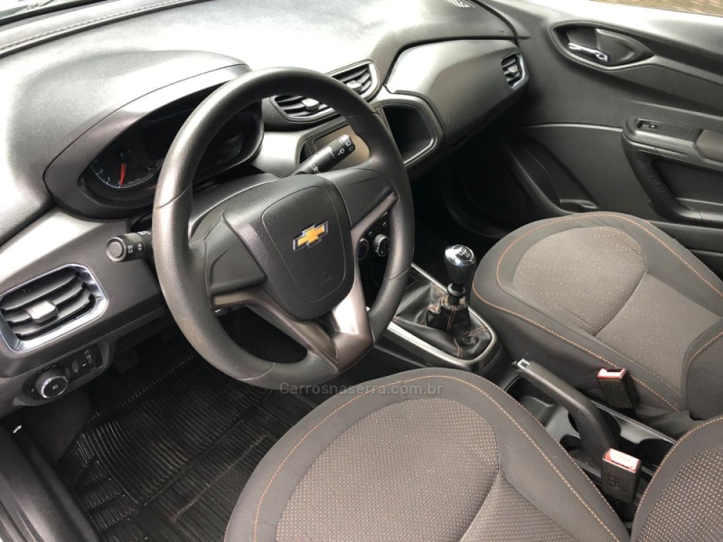 ONIX 1.4 MPFI LTZ 8V FLEX 4P MANUAL - 2014 - FELIZ