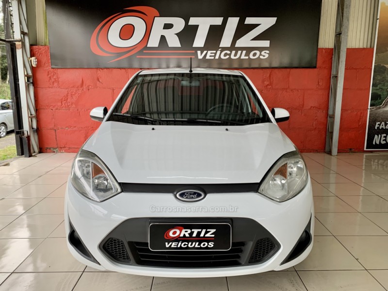 FIESTA 1.6 ROCAM SE SEDAN 8V FLEX 4P MANUAL - 2014 - CAXIAS DO SUL