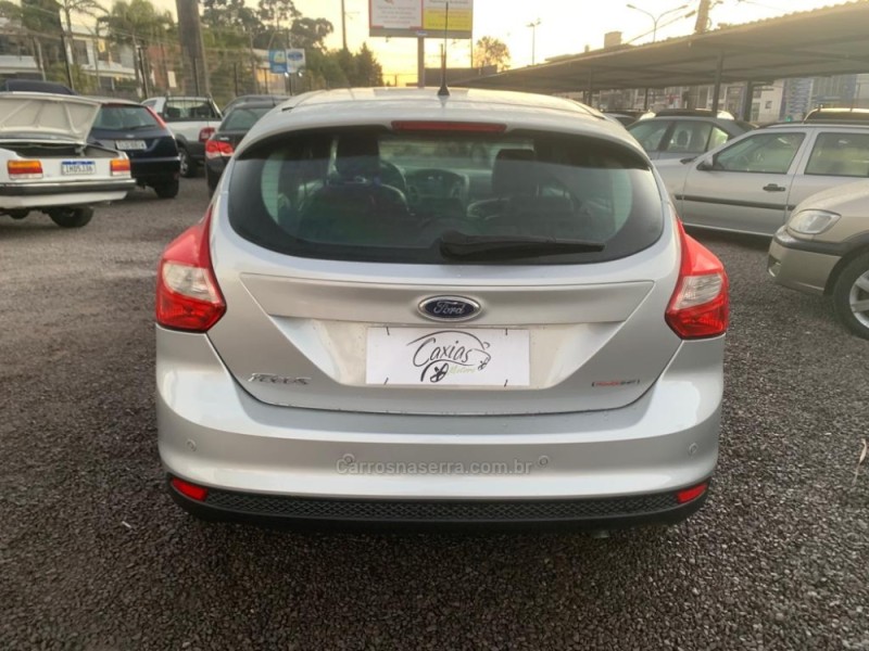 FOCUS 1.6 SE HATCH 16V FLEX 4P AUTOMÁTICO - 2015 - CAXIAS DO SUL