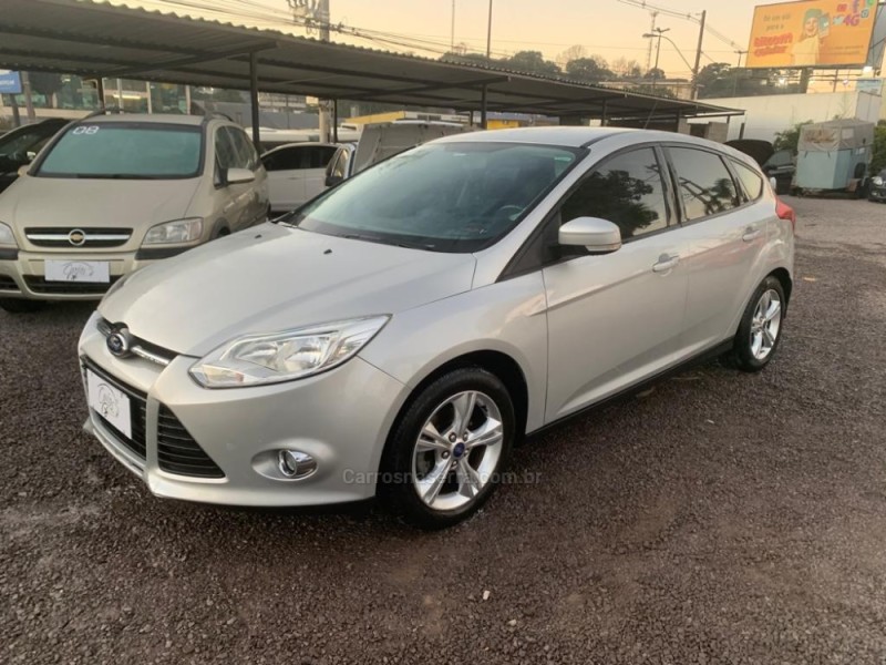 focus 1.6 se hatch 16v flex 4p automatico 2015 caxias do sul