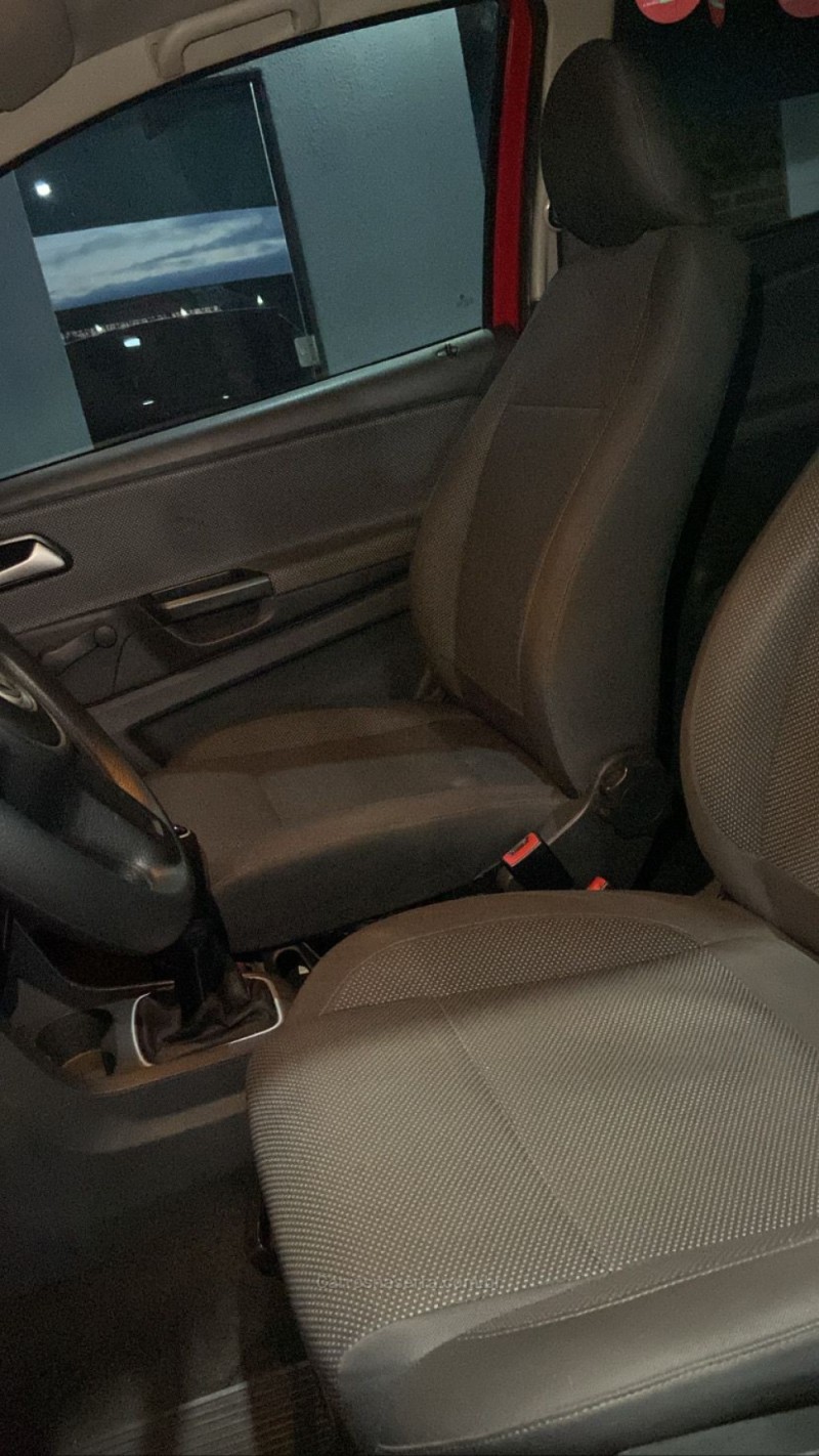 FOX 1.0 MI TREND 8V FLEX 2P MANUAL - 2011 - PAROBé