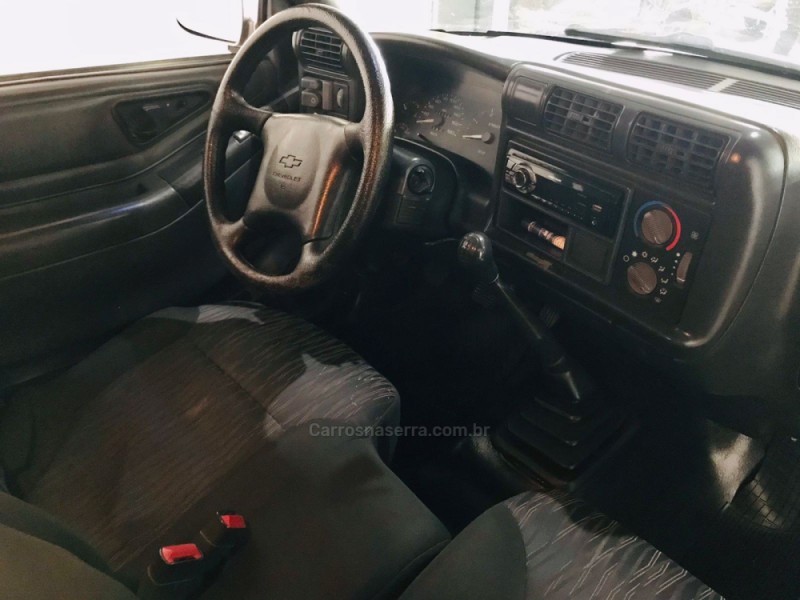 S10 2.8 4X2 CS 12V TURBO INTERCOOLER DIESEL 2P MANUAL - 2000 - CAXIAS DO SUL