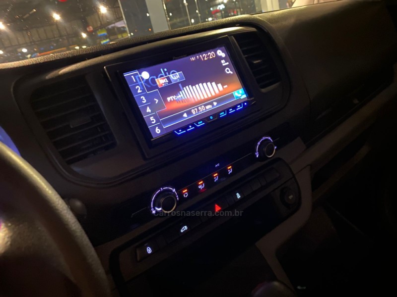 JUMPY 1.6 FURGÃO TURBO DIESEL BLUE HDI PACK - 2020 - CAXIAS DO SUL