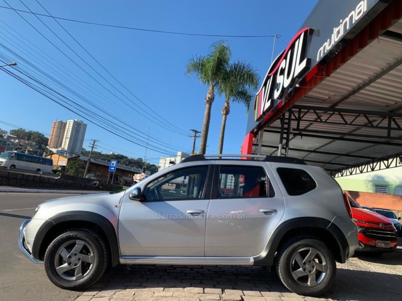 DUSTER 1.6 TECH ROAD 4X2 16V FLEX 4P MANUAL - 2014 - CAXIAS DO SUL