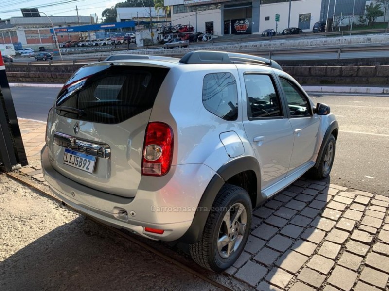 DUSTER 1.6 TECH ROAD 4X2 16V FLEX 4P MANUAL - 2014 - CAXIAS DO SUL