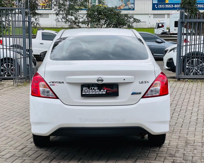 VERSA 1.6 16V FLEX SV 4P XTRONIC - 2018 - ESTâNCIA VELHA