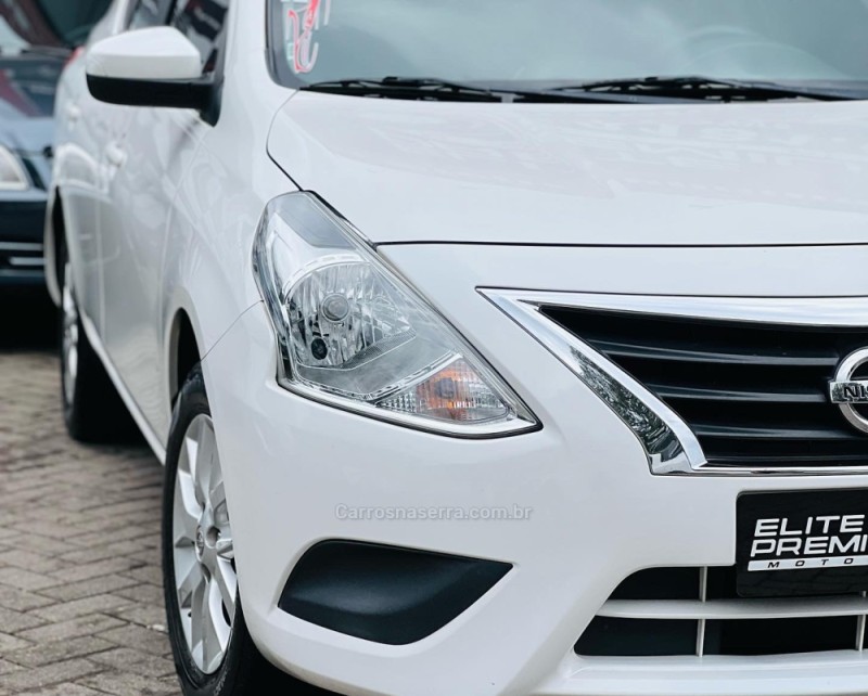 VERSA 1.6 16V FLEX SV 4P XTRONIC - 2018 - ESTâNCIA VELHA