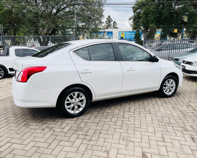 VERSA 1.6 16V FLEX SV 4P XTRONIC - 2018 - ESTâNCIA VELHA