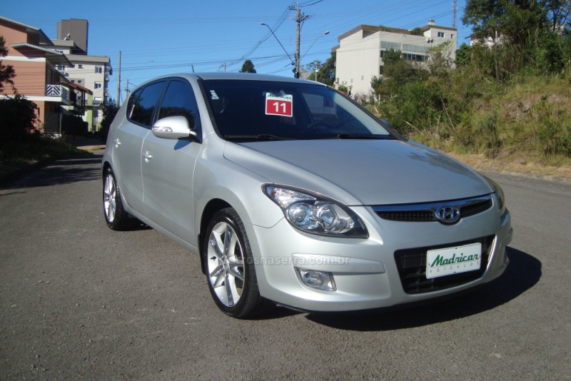 I30 2.0 MPI 16V GASOLINA 4P MANUAL - 2011 - FLORES DA CUNHA