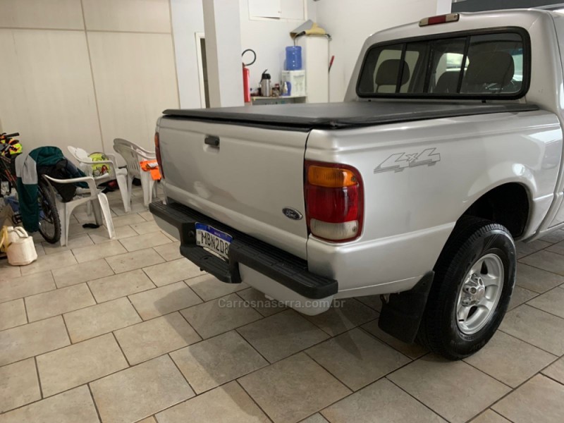 RANGER 2.5 XLT 4X4 CD 8V TURBO INTERCOOLER DIESEL 4P MANUAL - 2001 - CAXIAS DO SUL