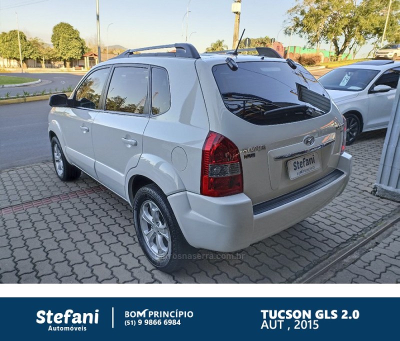 TUCSON 2.0 MPFI GLS 16V 143CV 2WD FLEX 4P AUTOMÁTICO - 2015 - BOM PRINCíPIO