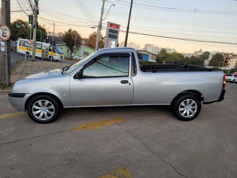 COURIER 1.6 MPI L 8V FLEX 2P MANUAL - 2009 - CAXIAS DO SUL