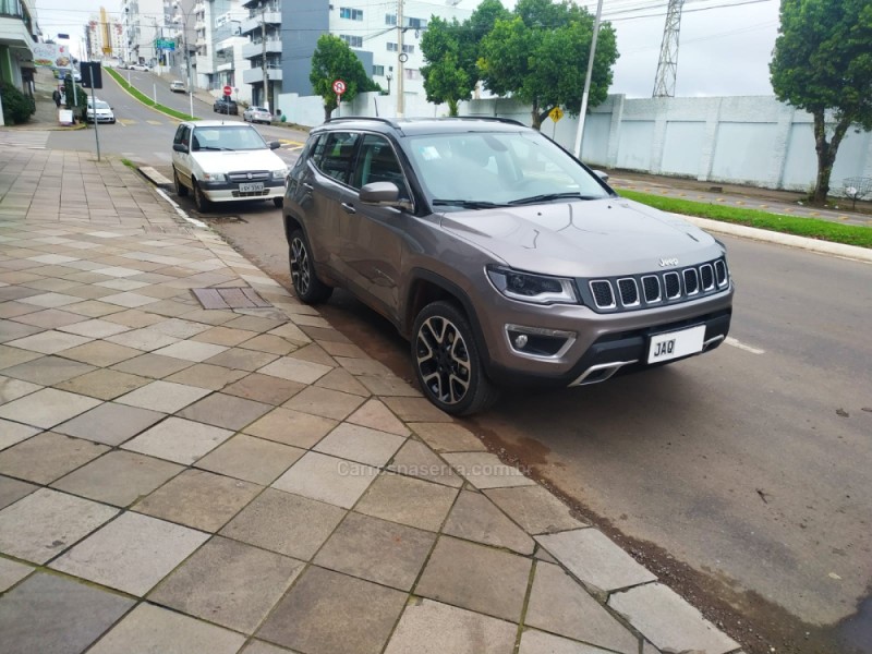 COMPASS 2.0 LIMITED TD350 TURBO DIESEL 4X4 4P AUTOMÁTICO - 2021 - GUAPORé