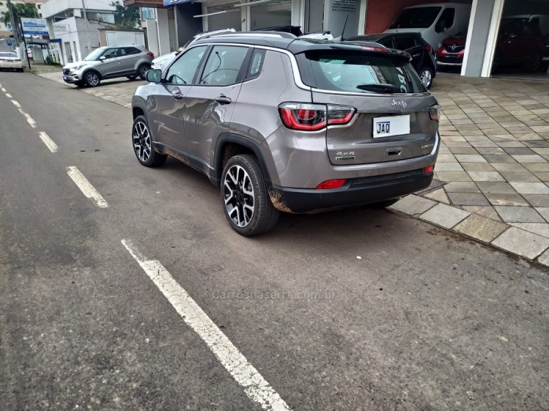 COMPASS 2.0 LIMITED TD350 TURBO DIESEL 4X4 4P AUTOMÁTICO - 2021 - GUAPORé