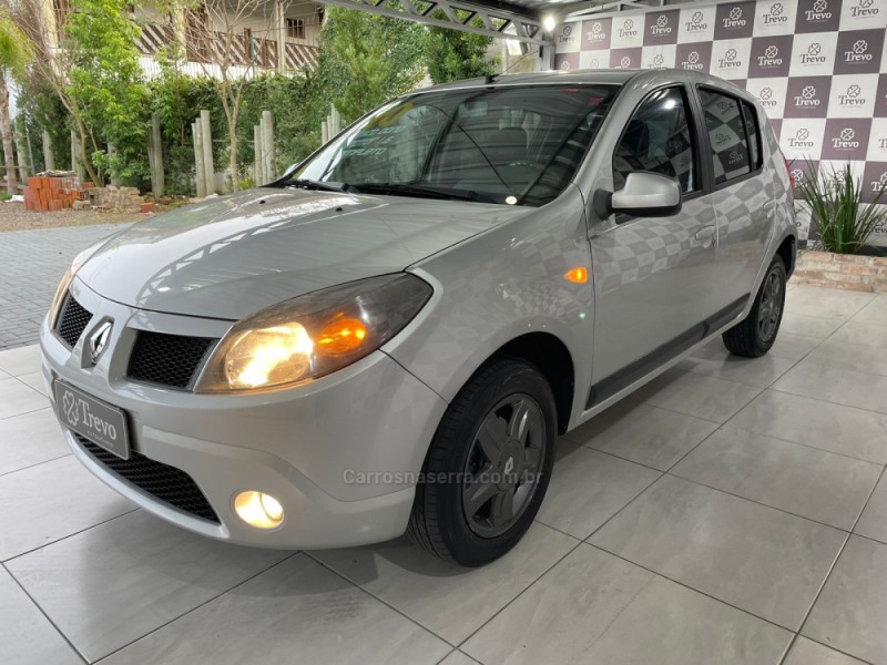 SANDERO 1.6 EXPRESSION 8V FLEX 4P MANUAL - 2010 - TAQUARA