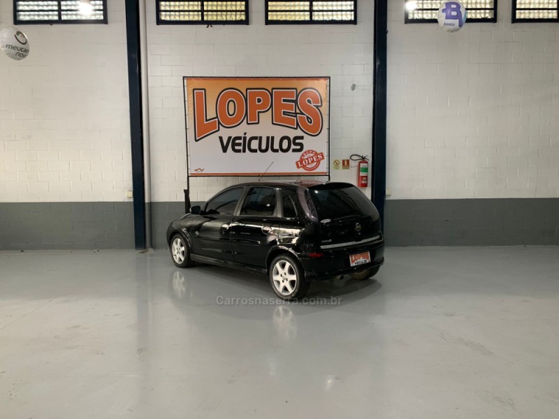 CORSA 1.8 MPFI SS 8V FLEX 4P MANUAL - 2008 - PORTãO
