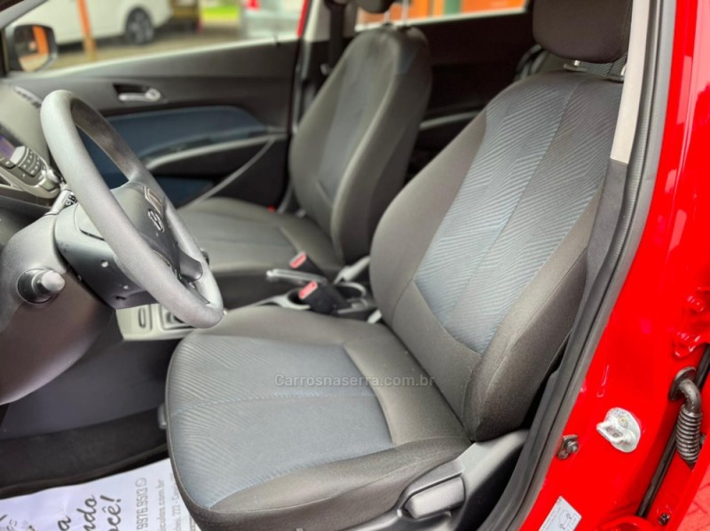 HB20 1.6 COMFORT PLUS 16V FLEX 4P MANUAL - 2015 - CANELA