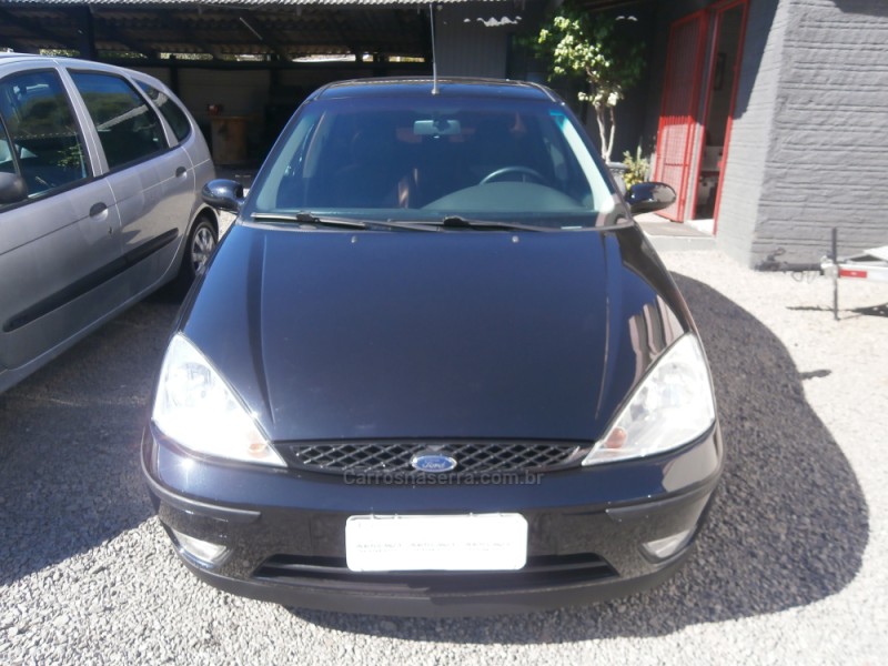 focus 2.0 ghia sedan 16v gasolina 4p manual 2008 farroupilha
