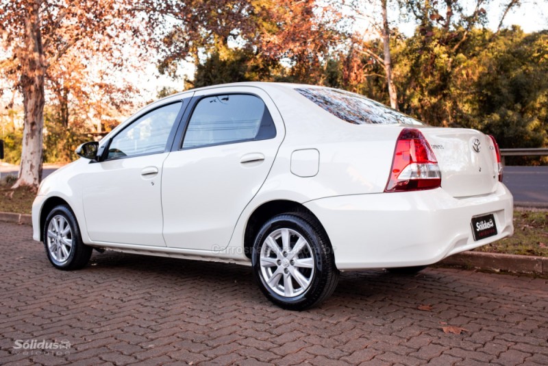 ETIOS 1.5 X PLUS SEDAN 16V FLEX 4P AUTOMÁTICO - 2020 - DOIS IRMãOS