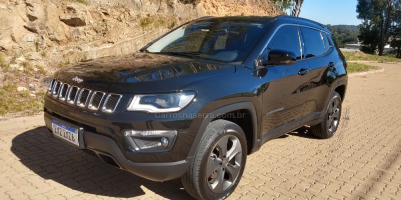 COMPASS 2.0 16V DIESEL LONGITUDE 4X4 AUTOMÁTICO - 2017 - SãO MARCOS