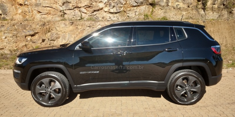 COMPASS 2.0 16V DIESEL LONGITUDE 4X4 AUTOMÁTICO - 2017 - SãO MARCOS