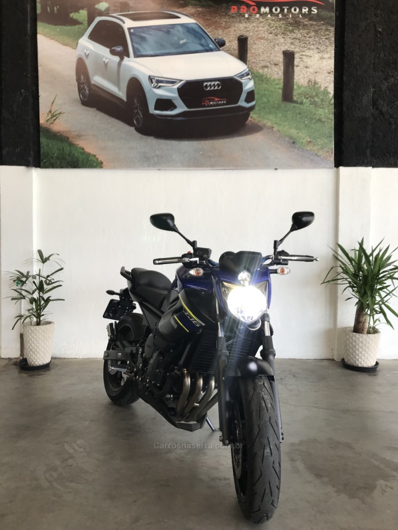 xj6 n abs 2017 novo hamburgo