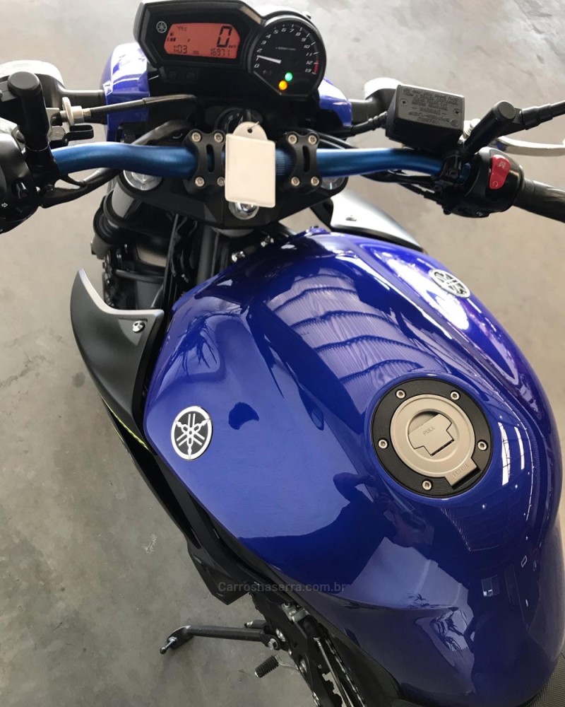 XJ6 N ABS - 2017 - NOVO HAMBURGO