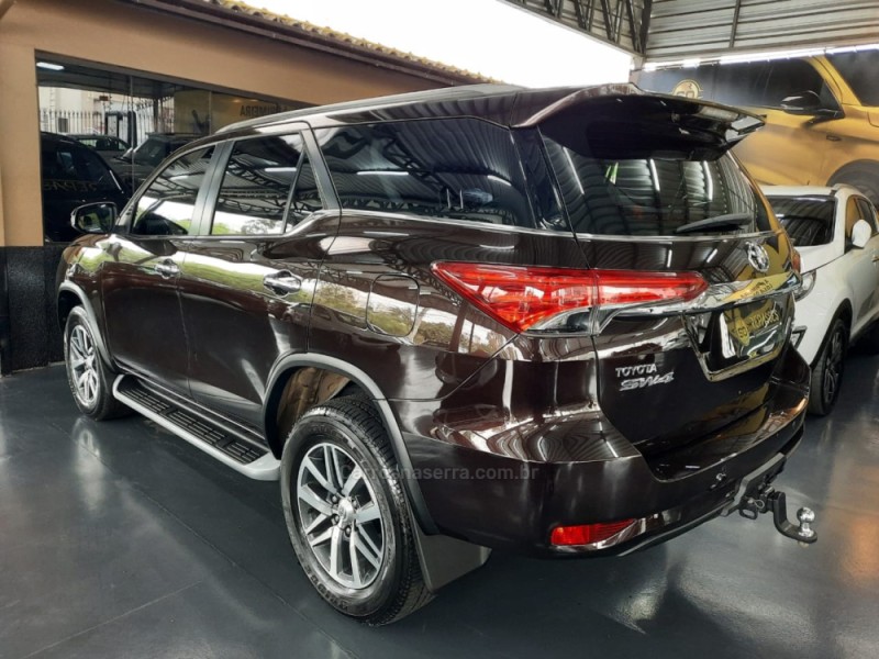 HILUX SW4 2.8 SRX 4X4 16V TURBO INTERCOOLER DIESEL 4P AUTOMÁTICO - 2019 - CAXIAS DO SUL