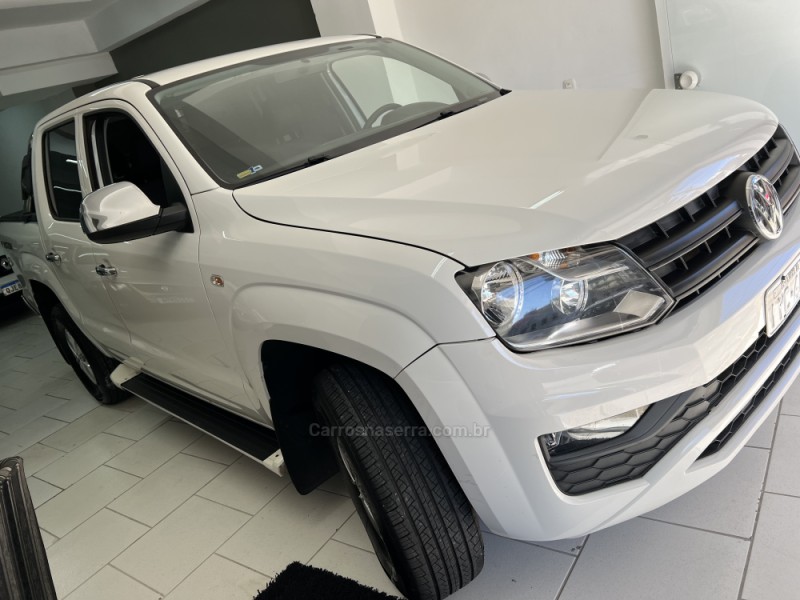 AMAROK 2.0 4X4 CD 16V TURBO INTERCOOLER DIESEL 4P MANUAL - 2017 - CAXIAS DO SUL