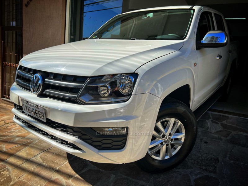 AMAROK 2.0 4X4 CD 16V TURBO INTERCOOLER DIESEL 4P MANUAL - 2017 - CAXIAS DO SUL