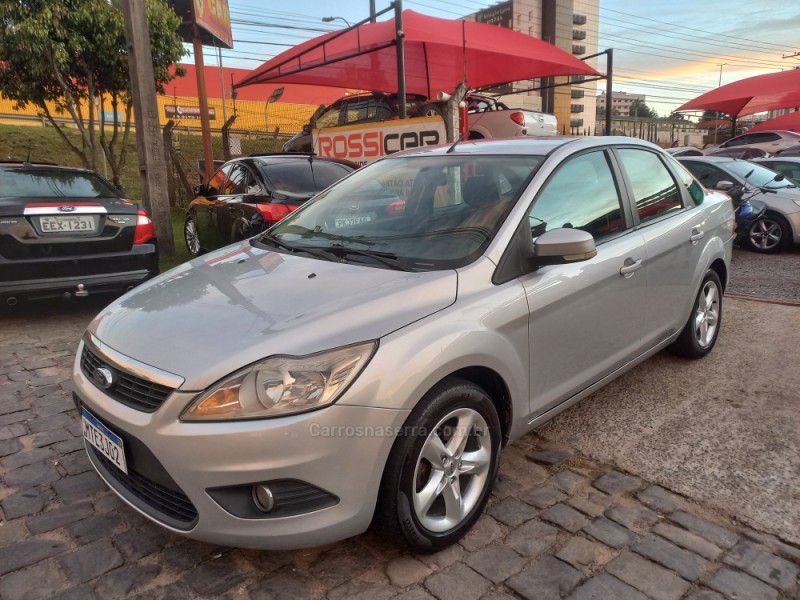 focus 2.0 glx sedan 16v gasolina 4p manual 2010 farroupilha