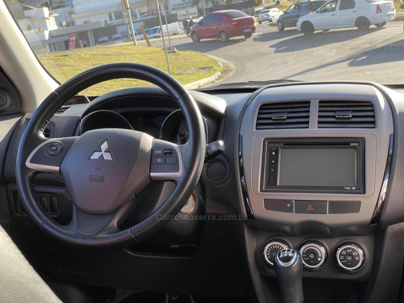 ASX 2.0 AWD OUTDOOR 16V GASOLINA 4P MANUAL - 2016 - FARROUPILHA