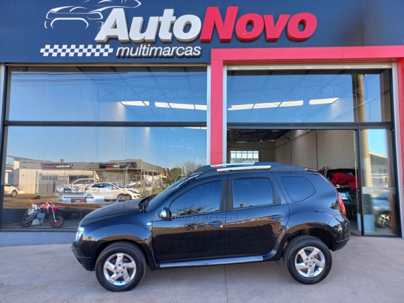 duster 2.0 dynamique 4x2 16v flex 4p automatico 2015 vacaria