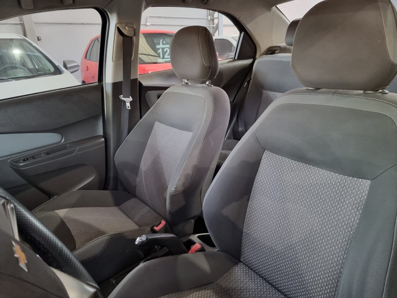COBALT 1.4 MPFI LT 8V FLEX 4P MANUAL - 2012 - CANOAS