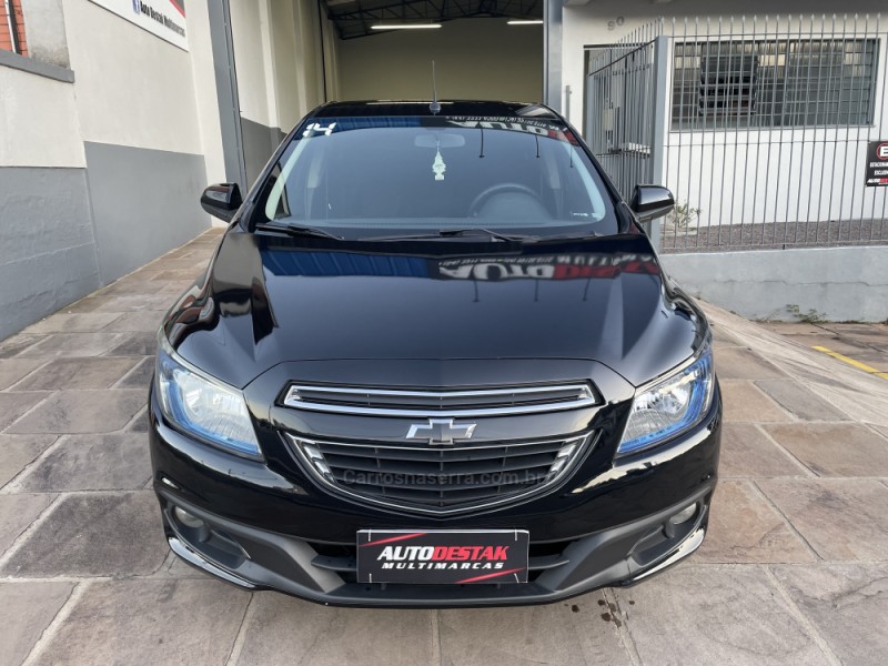 PRISMA 1.4 MPFI LTZ 8V FLEX 4P MANUAL - 2014 - CAXIAS DO SUL