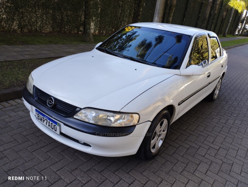 VECTRA 2.0 MPFI GL 8V GASOLINA 4P MANUAL - 1998 - CAXIAS DO SUL