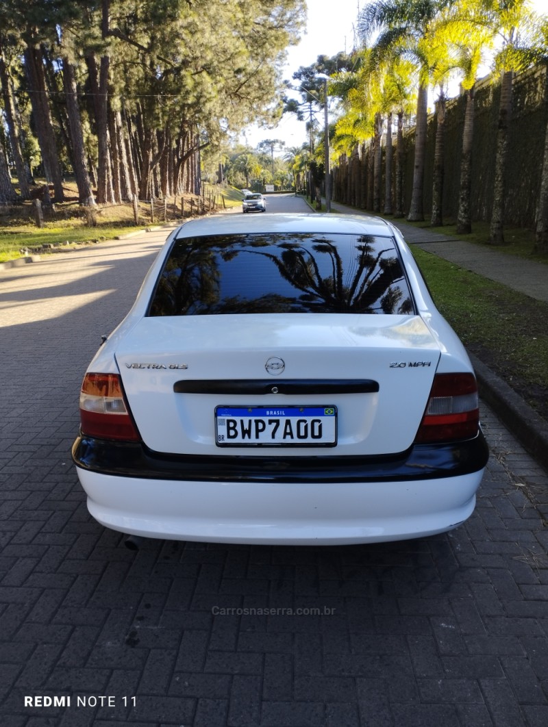 VECTRA 2.0 MPFI GL 8V GASOLINA 4P MANUAL - 1998 - CAXIAS DO SUL