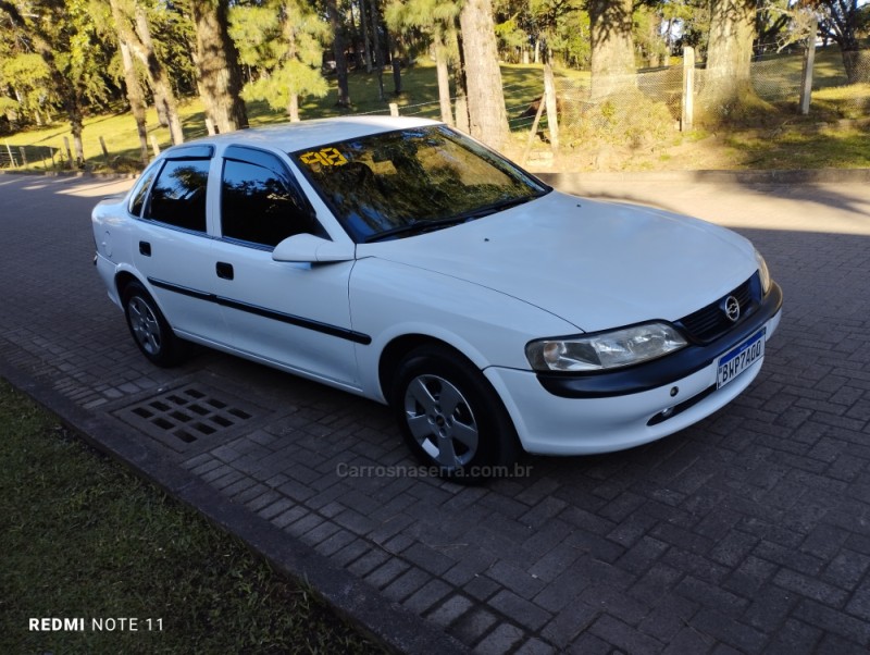 VECTRA 2.0 MPFI GL 8V GASOLINA 4P MANUAL - 1998 - CAXIAS DO SUL