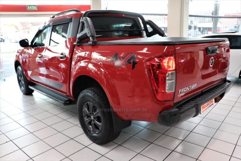 FRONTIER 2.3 ATTACK 4X4 CD BI-TURBO DIESEL 4P AUTOMÁTICO - 2022 - CAXIAS DO SUL