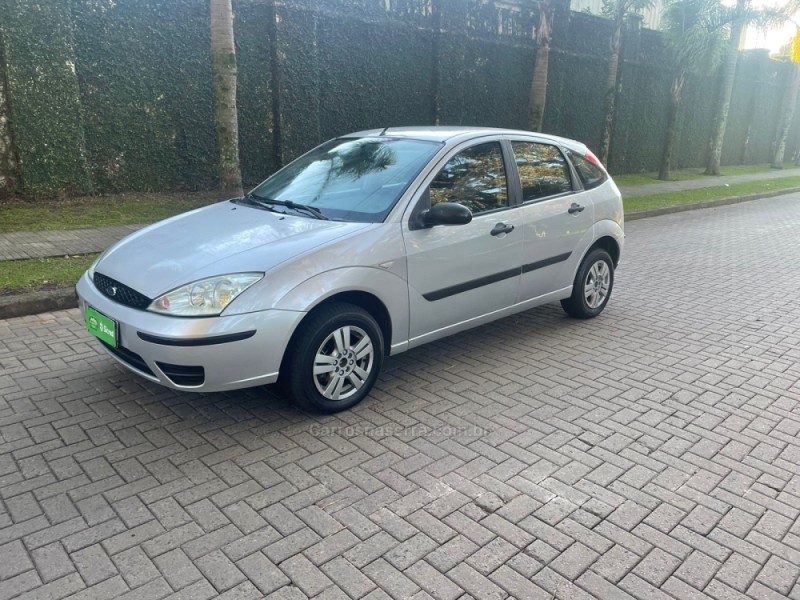 FOCUS 1.6 GL 8V FLEX 4P MANUAL