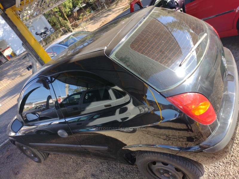 CELTA 1.0 MPFI SUPER 8V GASOLINA 2P MANUAL - 2003 - SAPIRANGA
