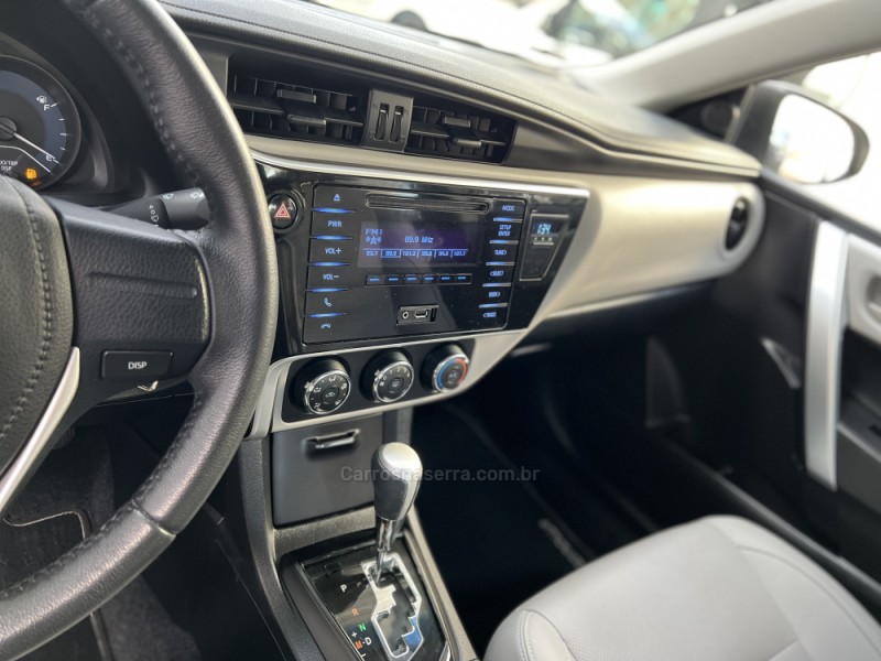 COROLLA 1.8 GLI UPPER 16V FLEX 4P AUTOMÁTICO - 2018 - NOVA PRATA